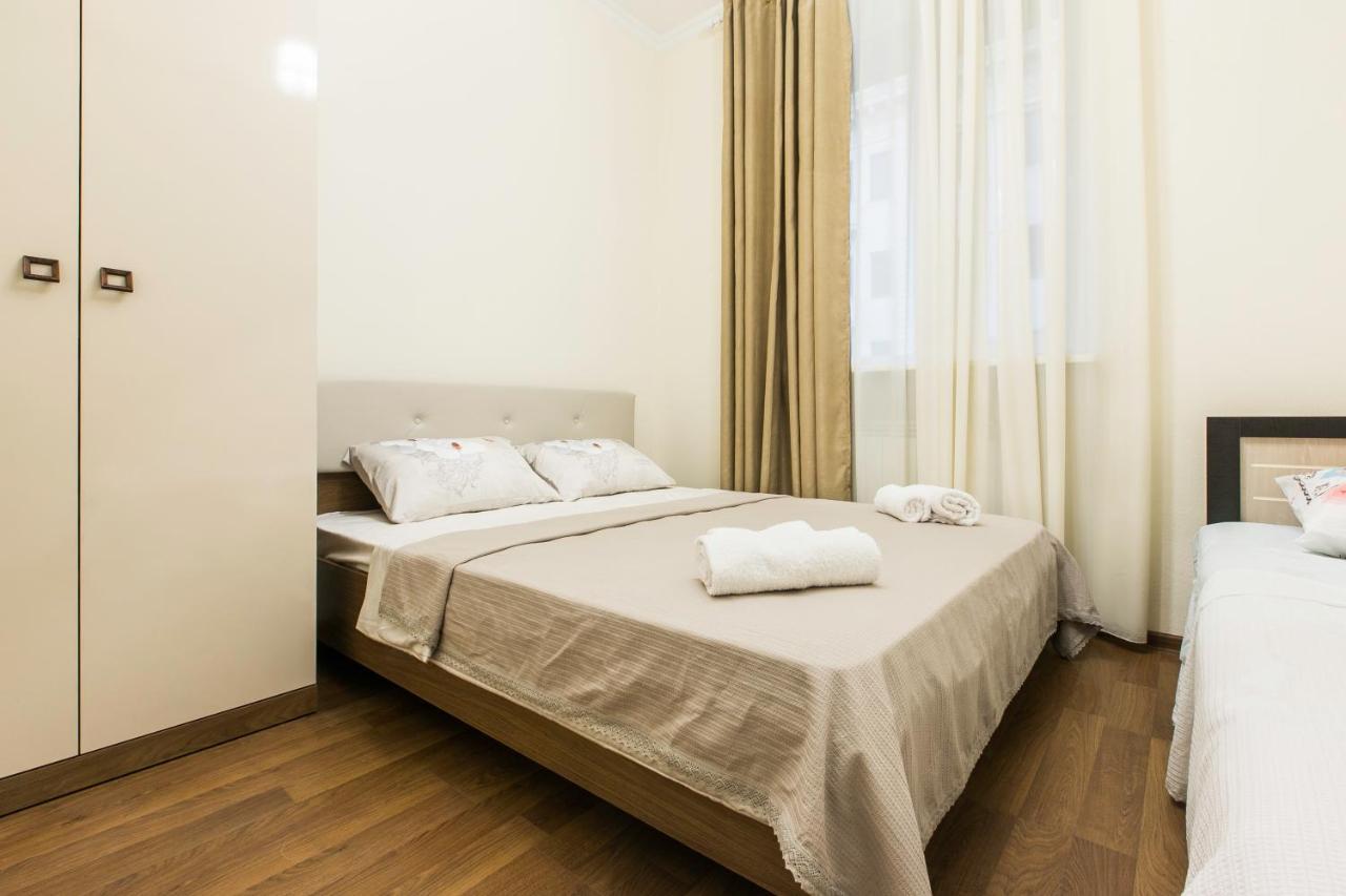 Sweet 8 Vip At Freedom Square Apartment *