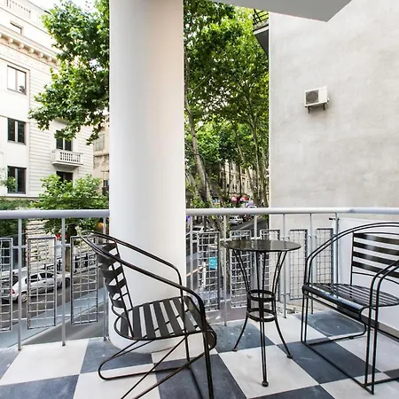 Sweet Home 8 Vip At Freedom Square Tbilisi Exterior photo